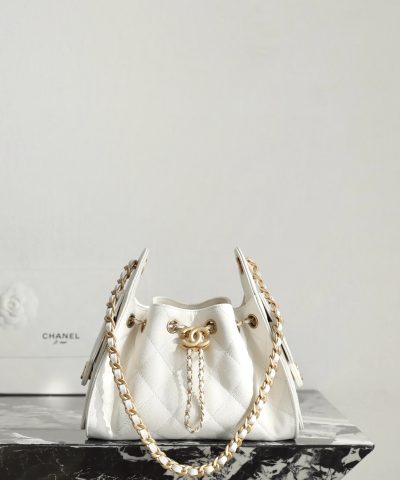 Chanel 24S 31 Mini Tote Bag White - chanel mini tote white dupe front view